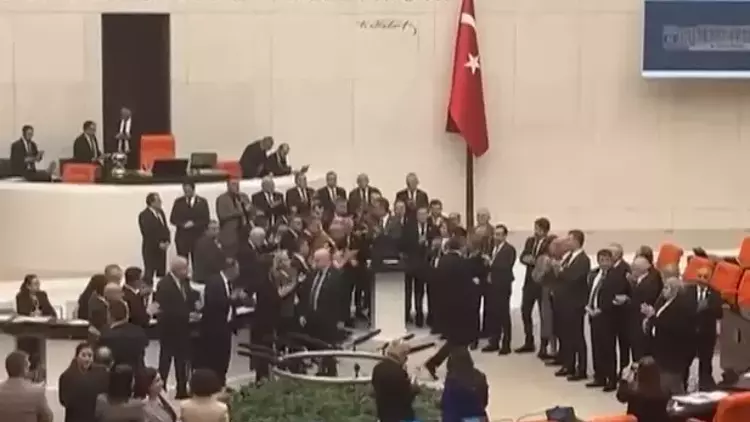 TBMM’de Ekrem İmamoğlu Protestosu!