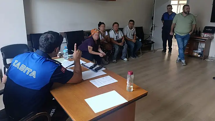 Tire’de Dilenciler, Zabıta Tarafından Yakalandı