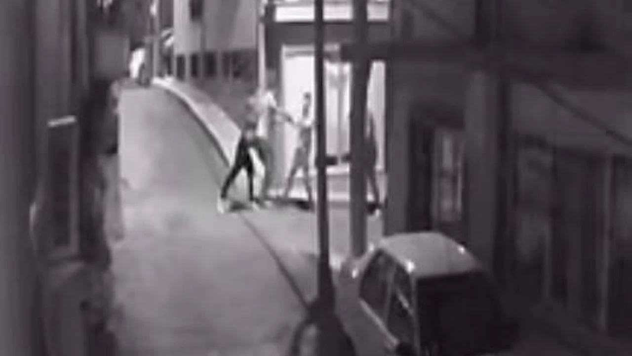 Daha Önce Genci Kafasından Bıçaklamıştı: İzmir’de Cinayet İşledi