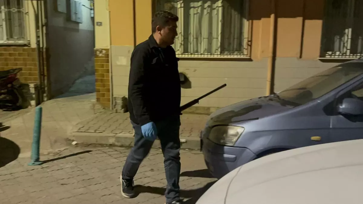 Eşini Tüfekle Vuran Adam Gözaltına Alındı