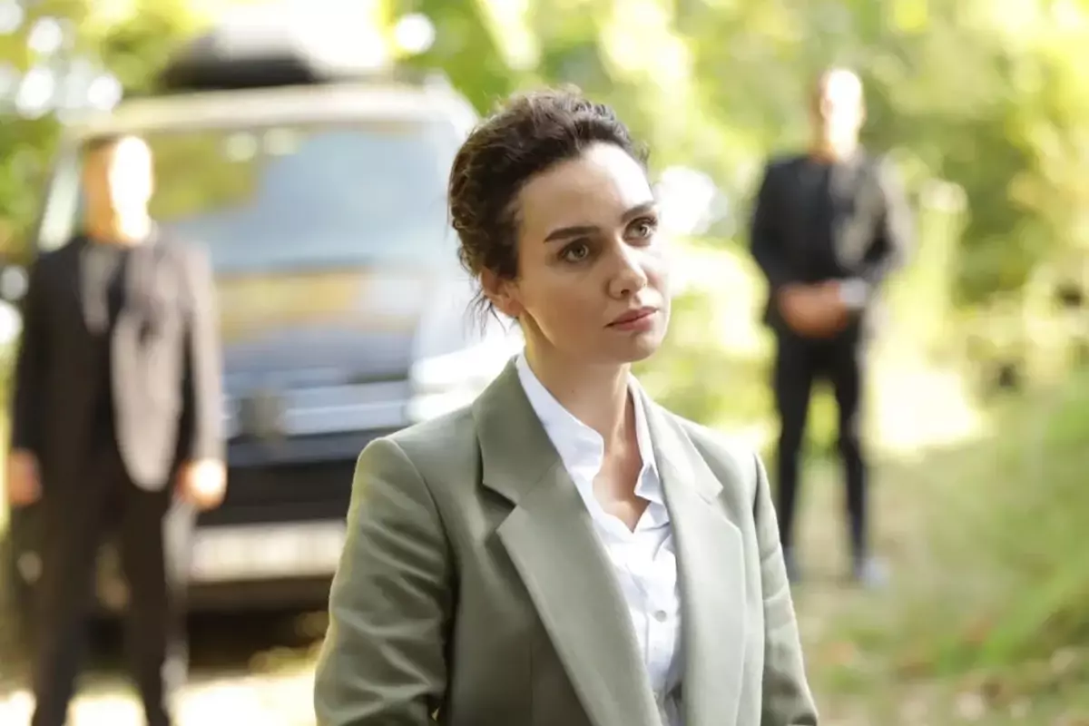 Birce Akalay’dan İlk Görüntü