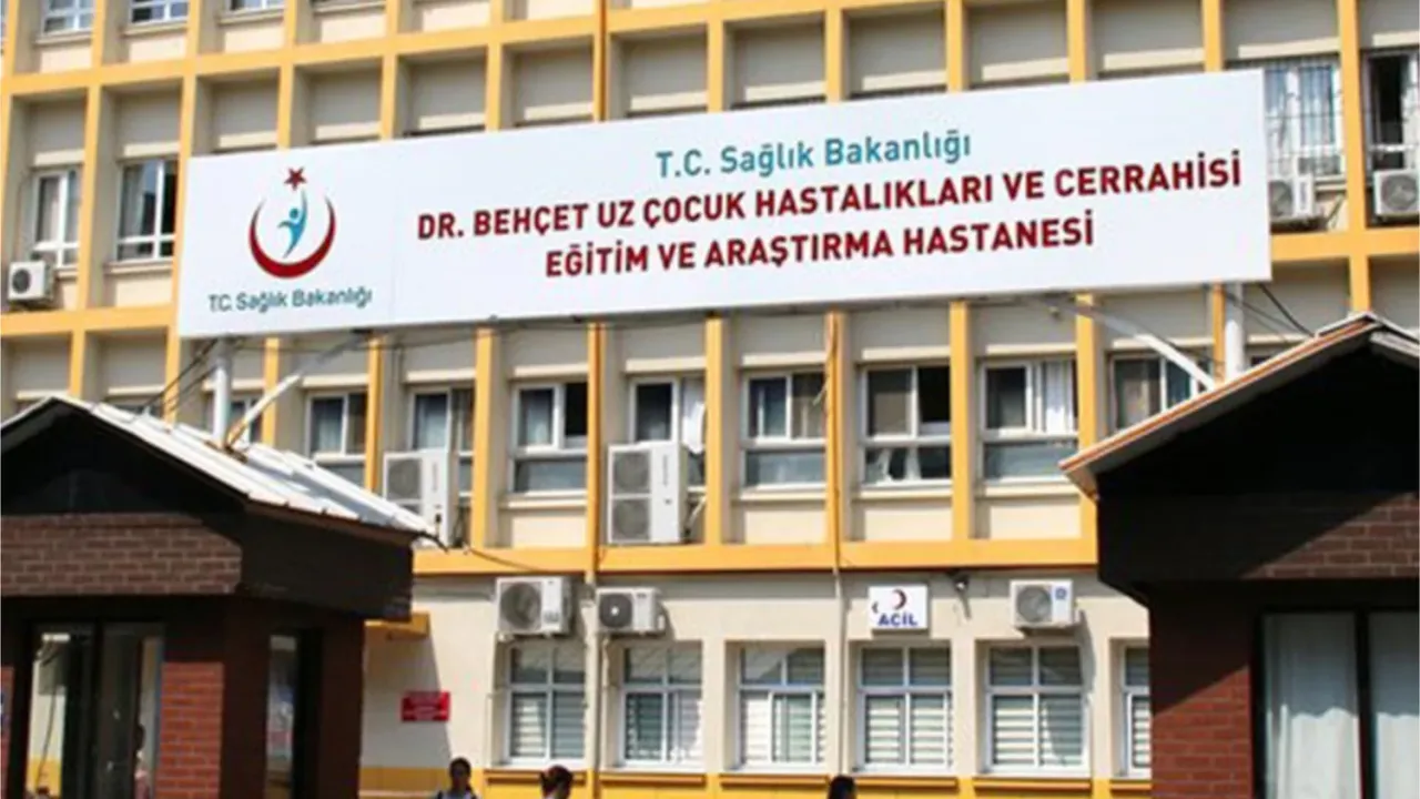 İzmir’den Ağrı’ya Sağlık Köprüsü: Behçet Uz’da Yetişen Hekimler Şifa Dağıtıyor