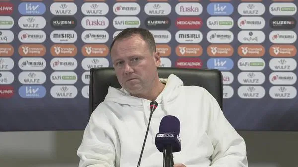 Süper Lig Teknik Direktörüne Hırsız Şoku