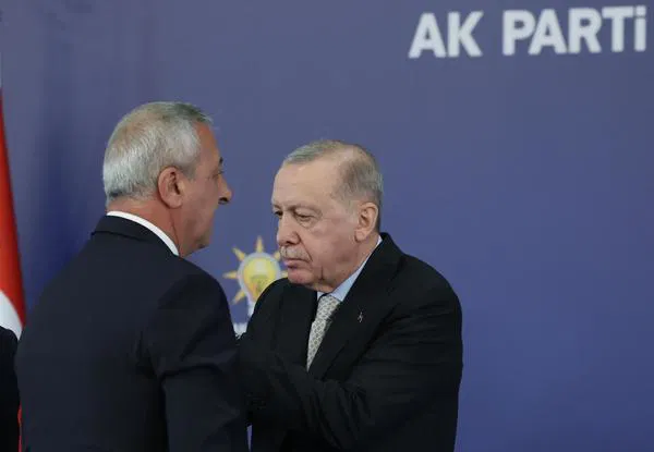 4 Farklı Partiden 7 Belediye Başkanı AK Parti’ye Katıldı