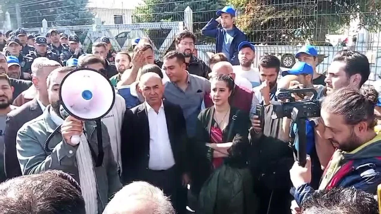 İzmir’de 158 Günlük Direniş Sürüyorİzmir’de 158 Günlük Direniş Sürüyor