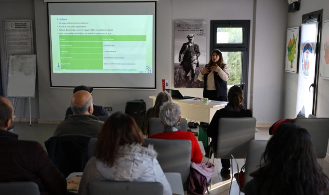 Selçuk’ta üreticiye katkı sunan tarım eğitimi