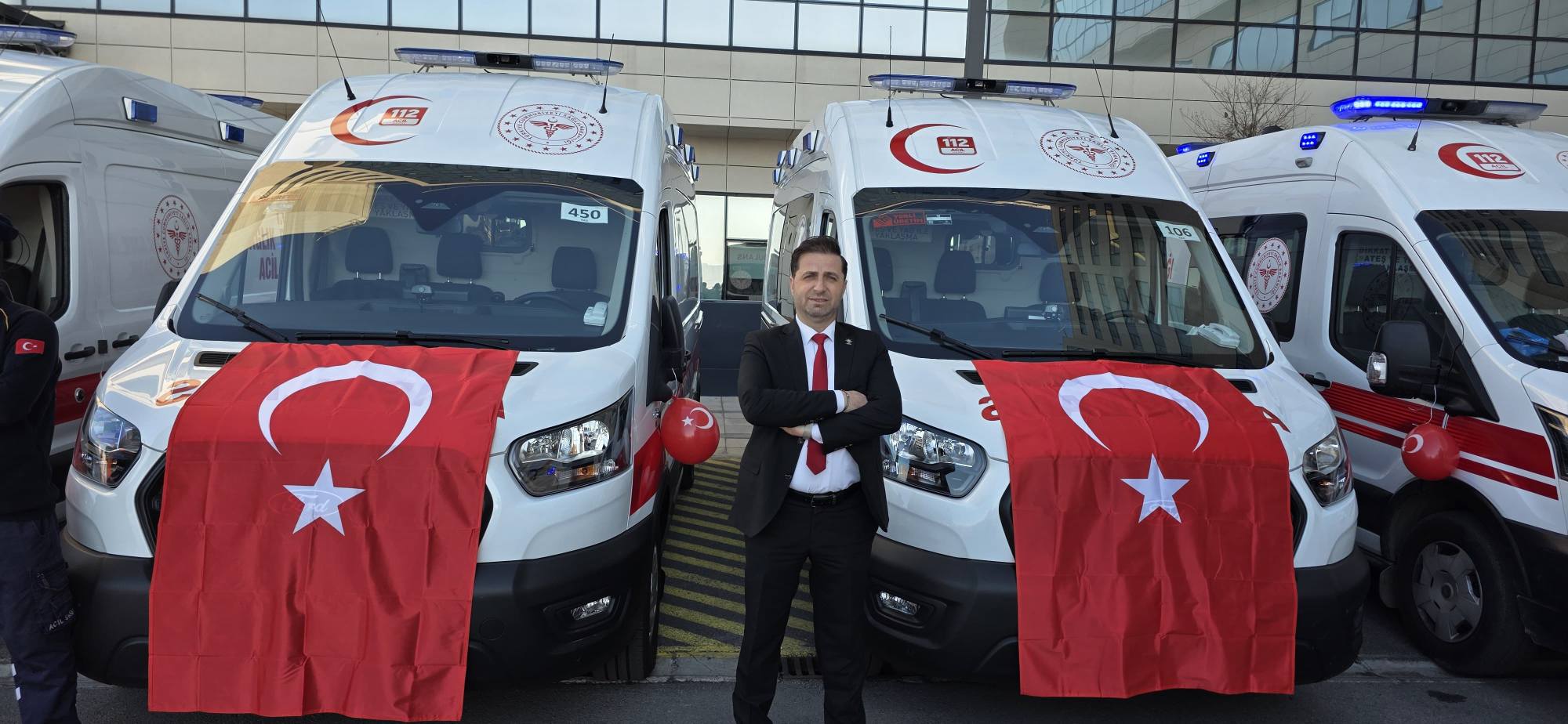 Tire’ye 2 Yeni Ambulans Tahsis Edildi