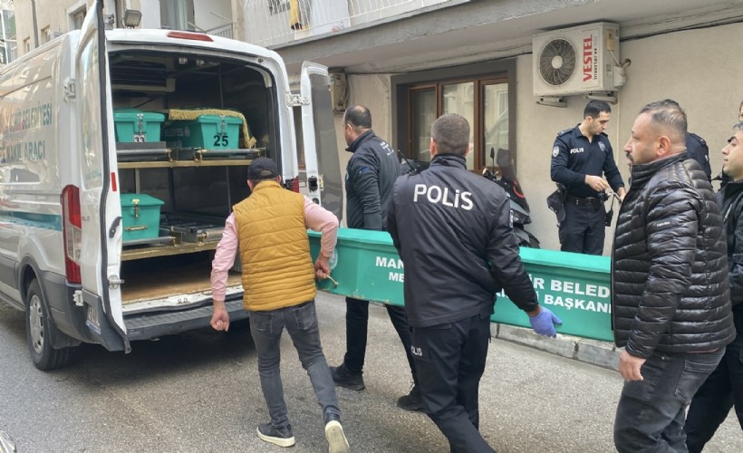 Kan donduran vahşet: Eşini uykusunda boğazını keserek katletti!