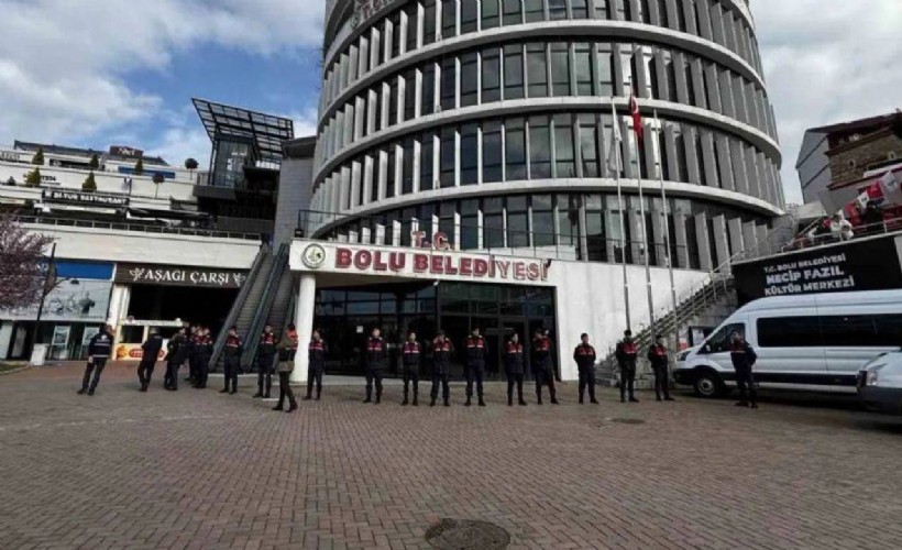 Bolu Belediyesi’ne operasyon: Başkan yardımcısı ve meclis üyesi tutuklandı!