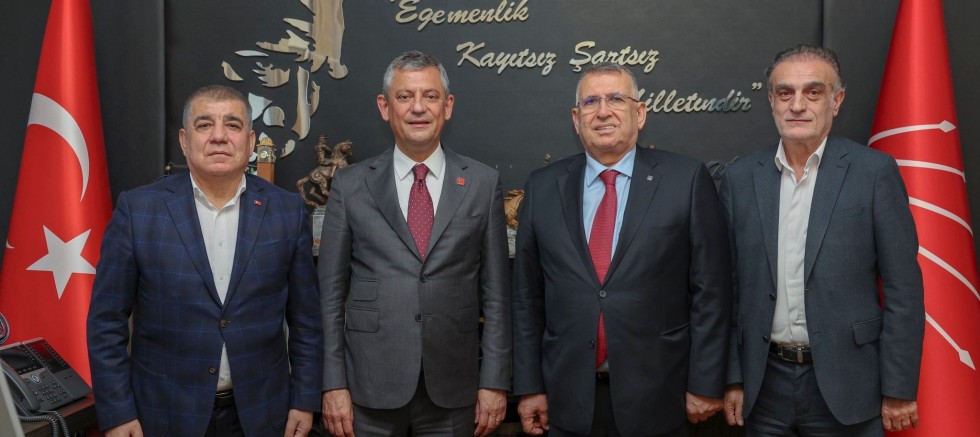 Ramis Topal’dan CHP Lideri Özgür Özel’e Ziyaret: “Kararlı Mücadelemizi Sürdüreceğiz”
