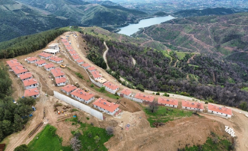 Ödemiş’te yanan evler Temmuz sonunda teslim ediliyor… Bakan Kurum’dan paylaşım