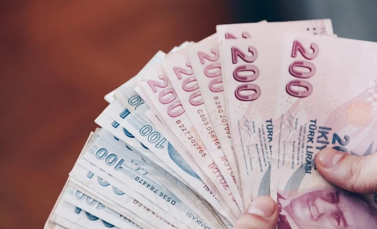 Emekliye zamlı maaş takvimi belli oldu! Kim ne kadar alacak?