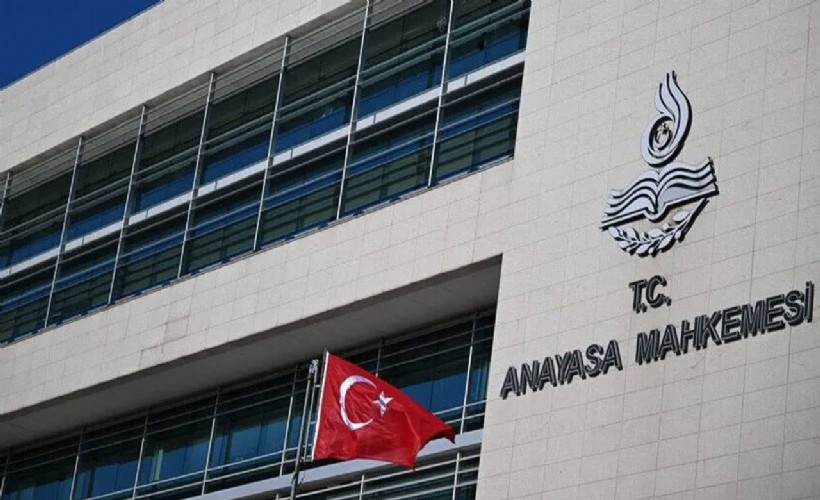 26 siyasi parti hakkında suç duyurusu