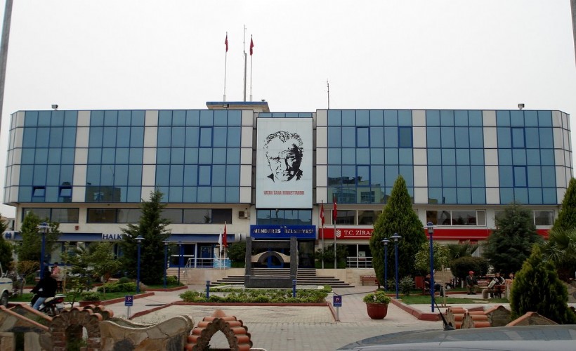 Menderes Belediyesi’nin Sayıştay raporunda kira gelirleri mercek altında: Milyonlarca lira tahsil edilemedi!
